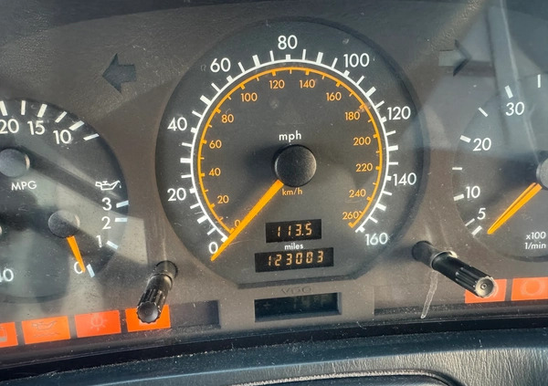 Mercedes-Benz SL cena 59999 przebieg: 123003, rok produkcji 1994 z Biała Podlaska małe 211